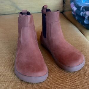 be lenka Nubuck Leather Cinnamon Brown